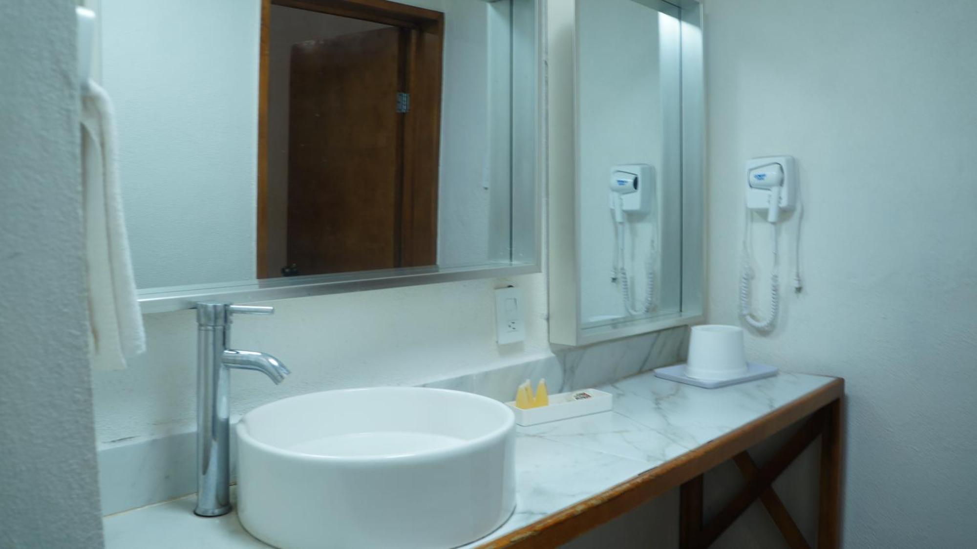 Hotel Casa Blanca Fresnillo de Gonzalez Echeverria Екстер'єр фото